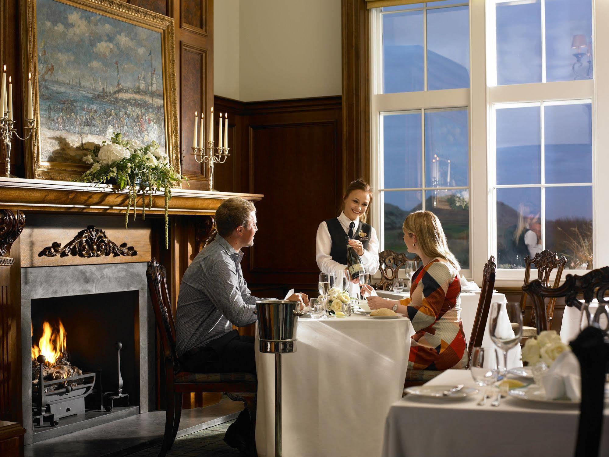 Trump Macleod House & Lodge, Scotland Balmedie Екстериор снимка